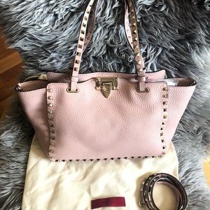VALENTINO ROCKSTUD GRAINY CALFSKIN BAG